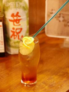 丼やいし井の本町縁結びサワー